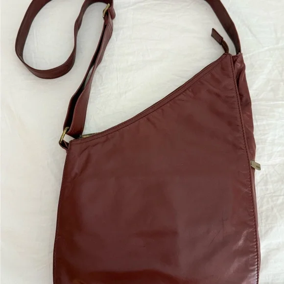 HOBO vintage mahogany Crossbody Bag with rare map lining - Picture 1 of 10